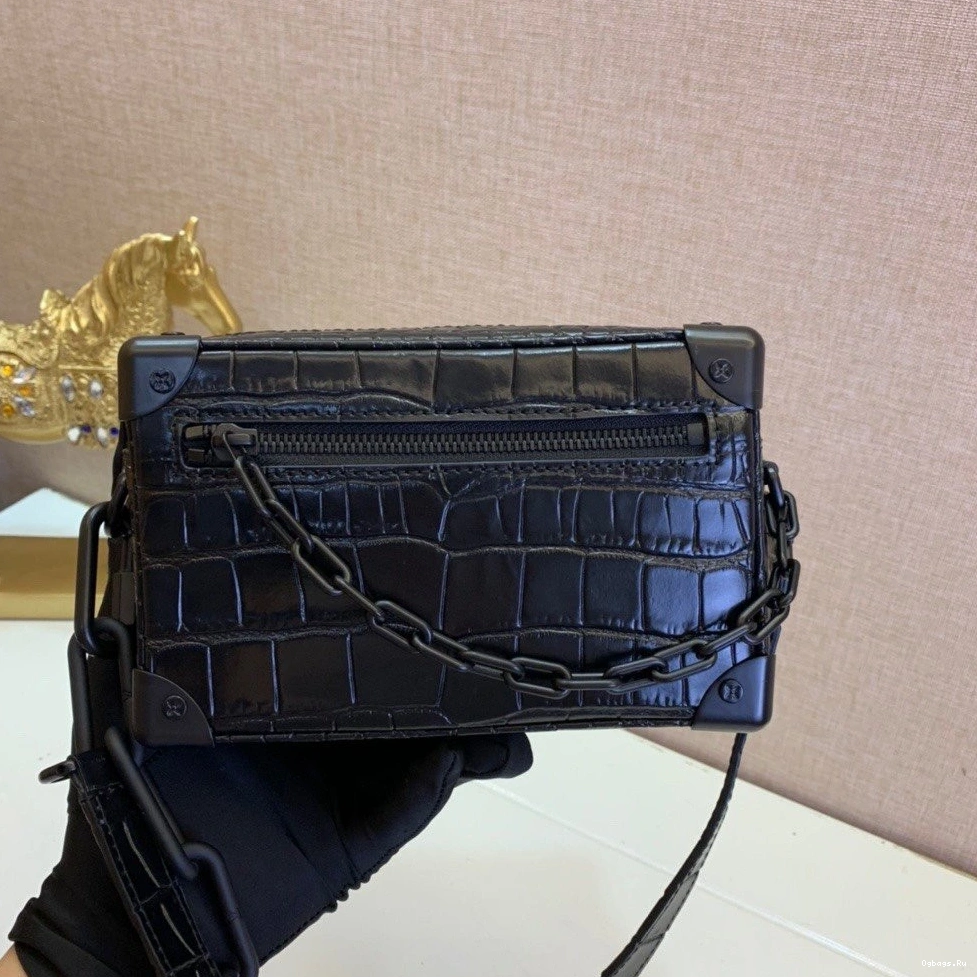 VUITTON TRUNK SOFT LOUIS 0414